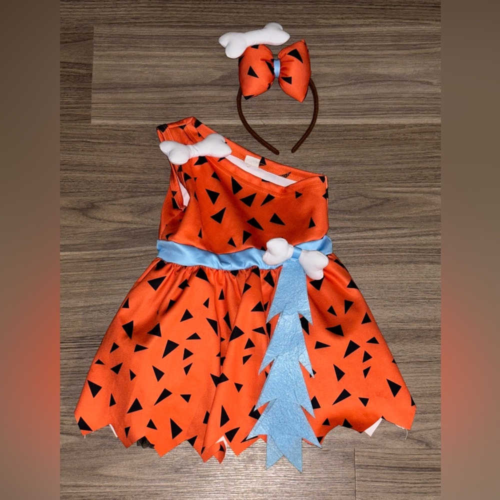 Cavegirl costume. “Flintstones Costume”